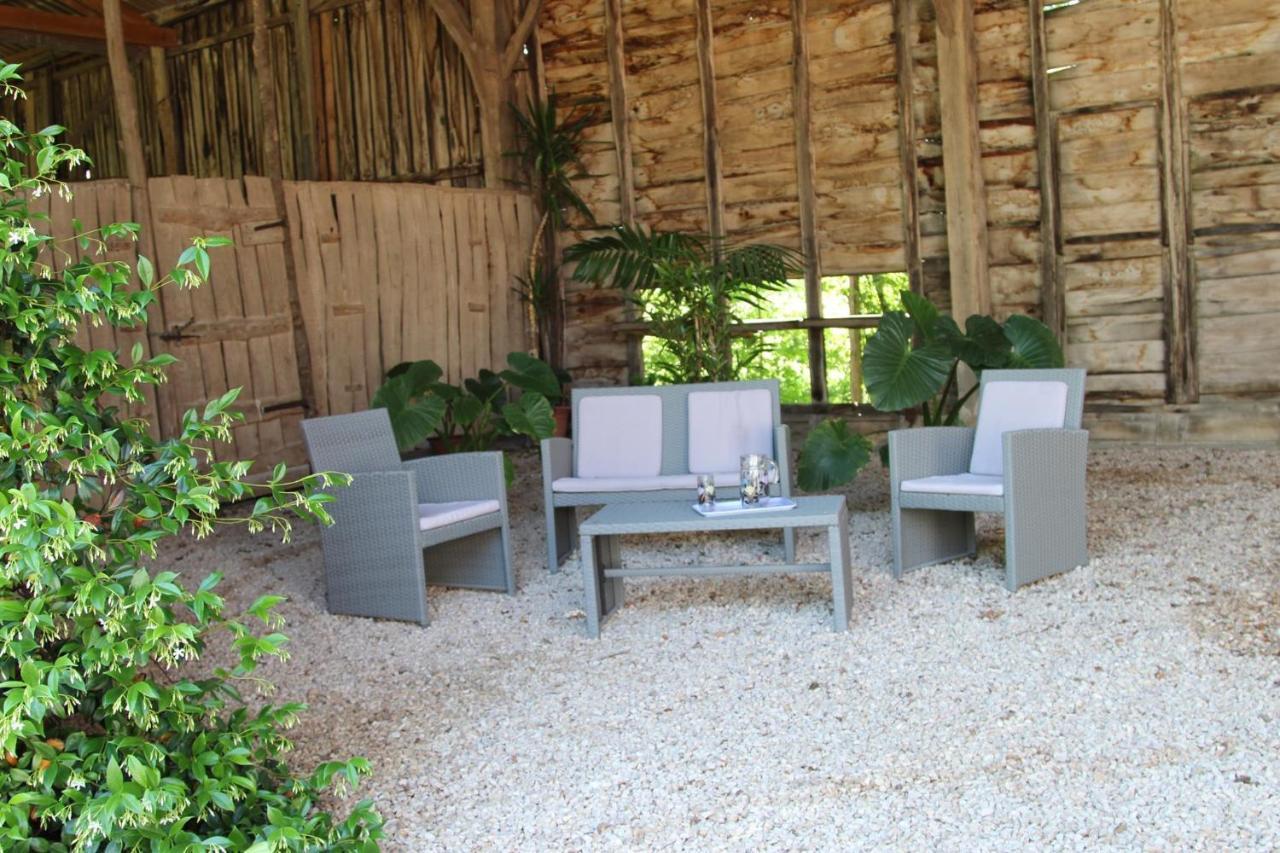 Ferme Aquinaut - Le Paradis Montesquieu-Volvestre 外观 照片